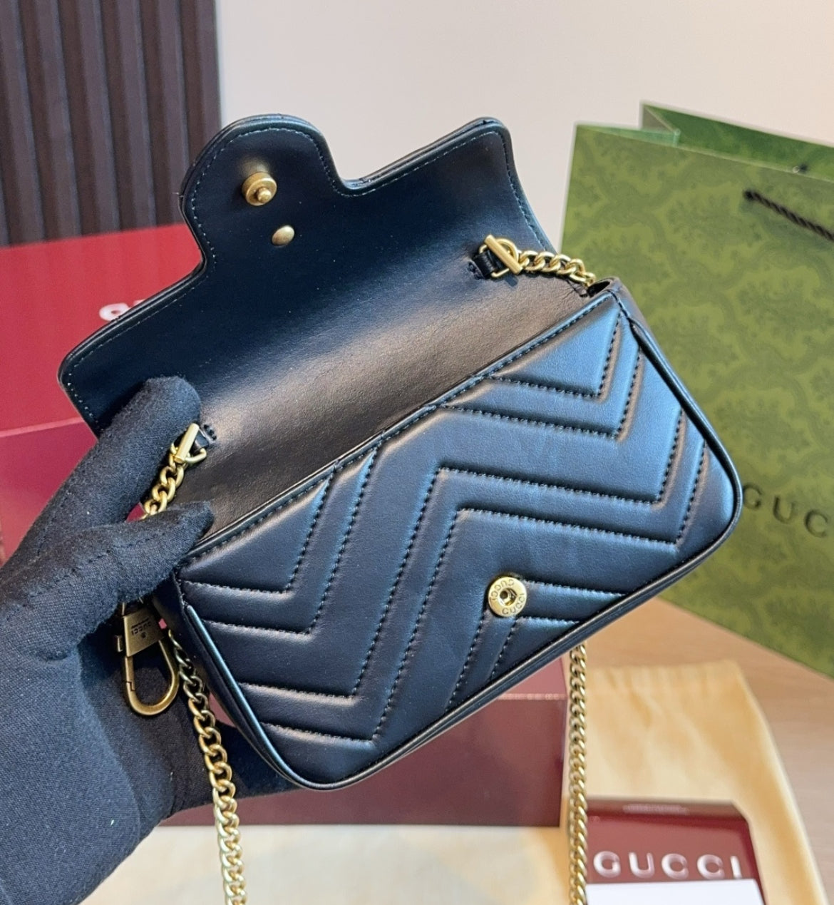 Gucci