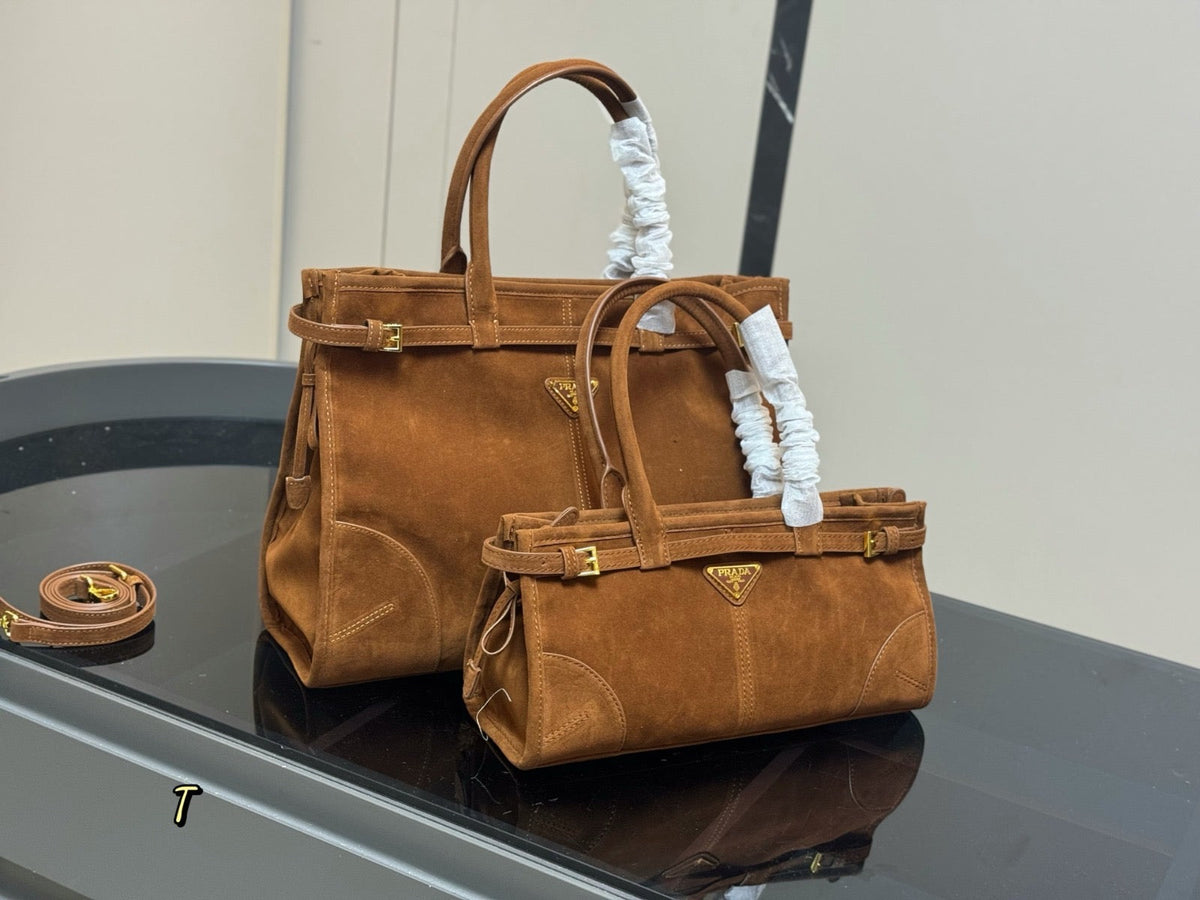 Prada Bonnie