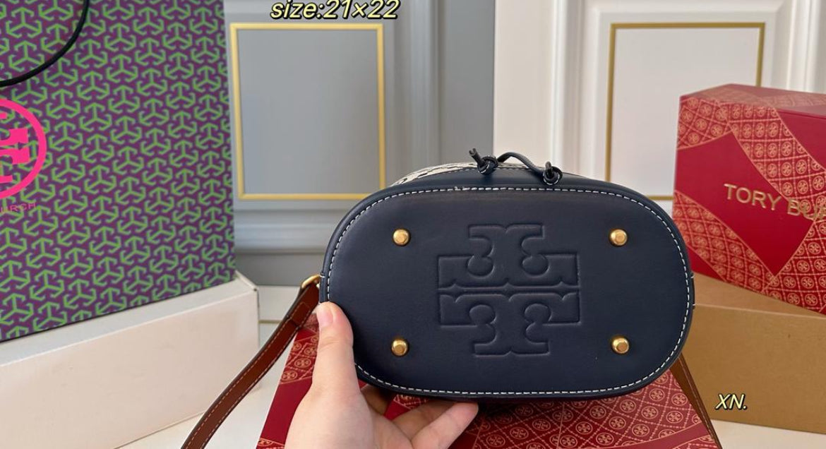 Tory Burch Bucket