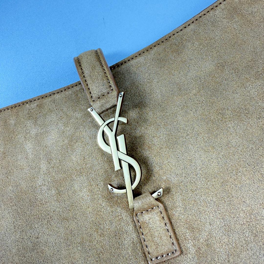 Saint Laurent