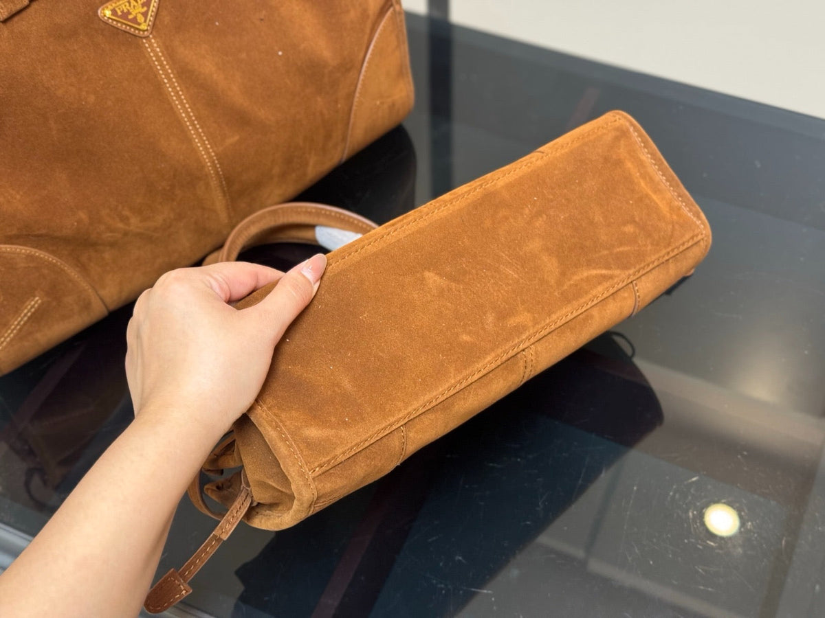 Prada Bonnie