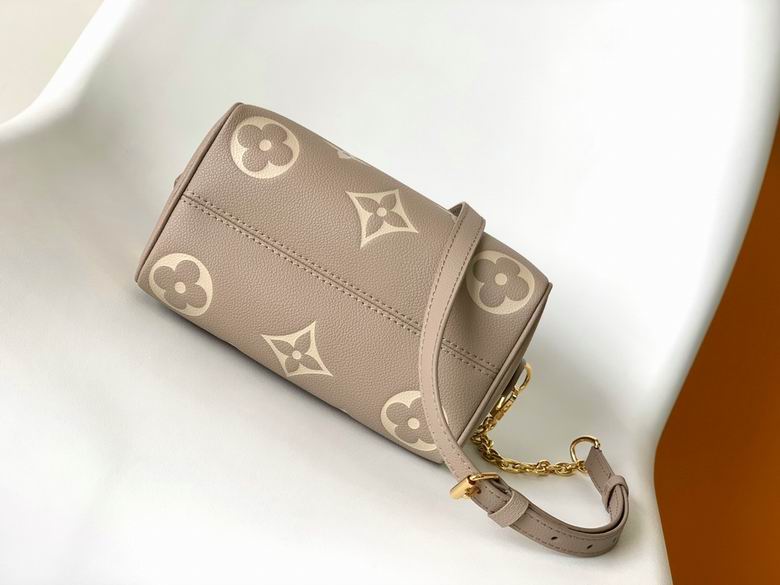 Louis Vuitton Speedy